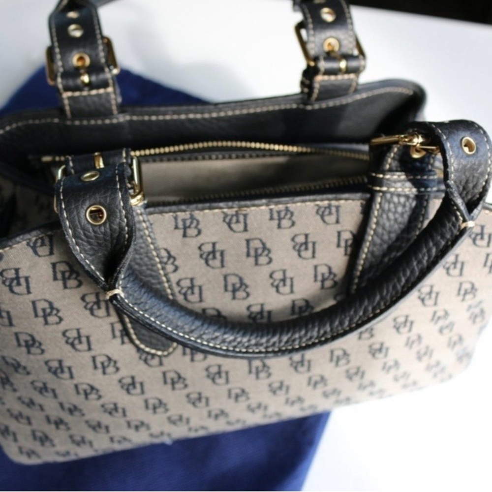 Vintage Dooney and Bourke Satchel